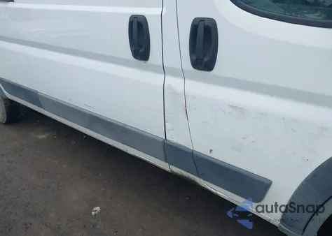 2016 Ram Promaster 2500 High Roof z USA, uszkodzony, nr VIN 3C6TRVDG4GE134123